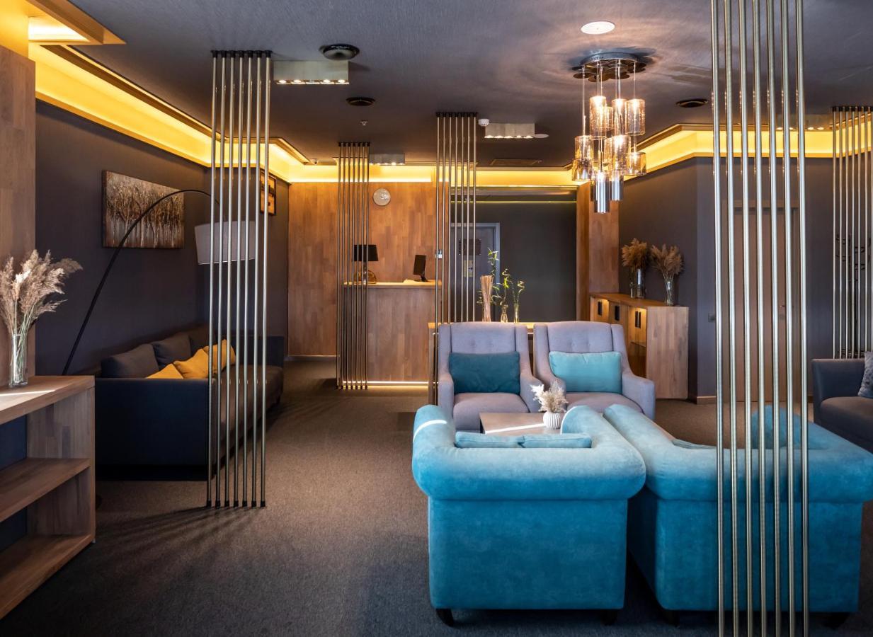 Ramada Encore Kiev Luaran gambar