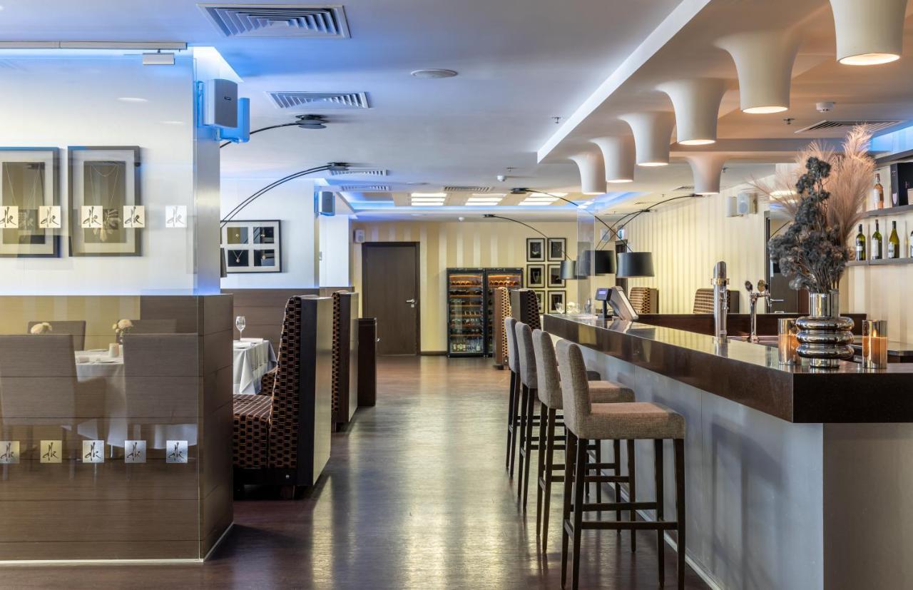 Ramada Encore Kiev Luaran gambar