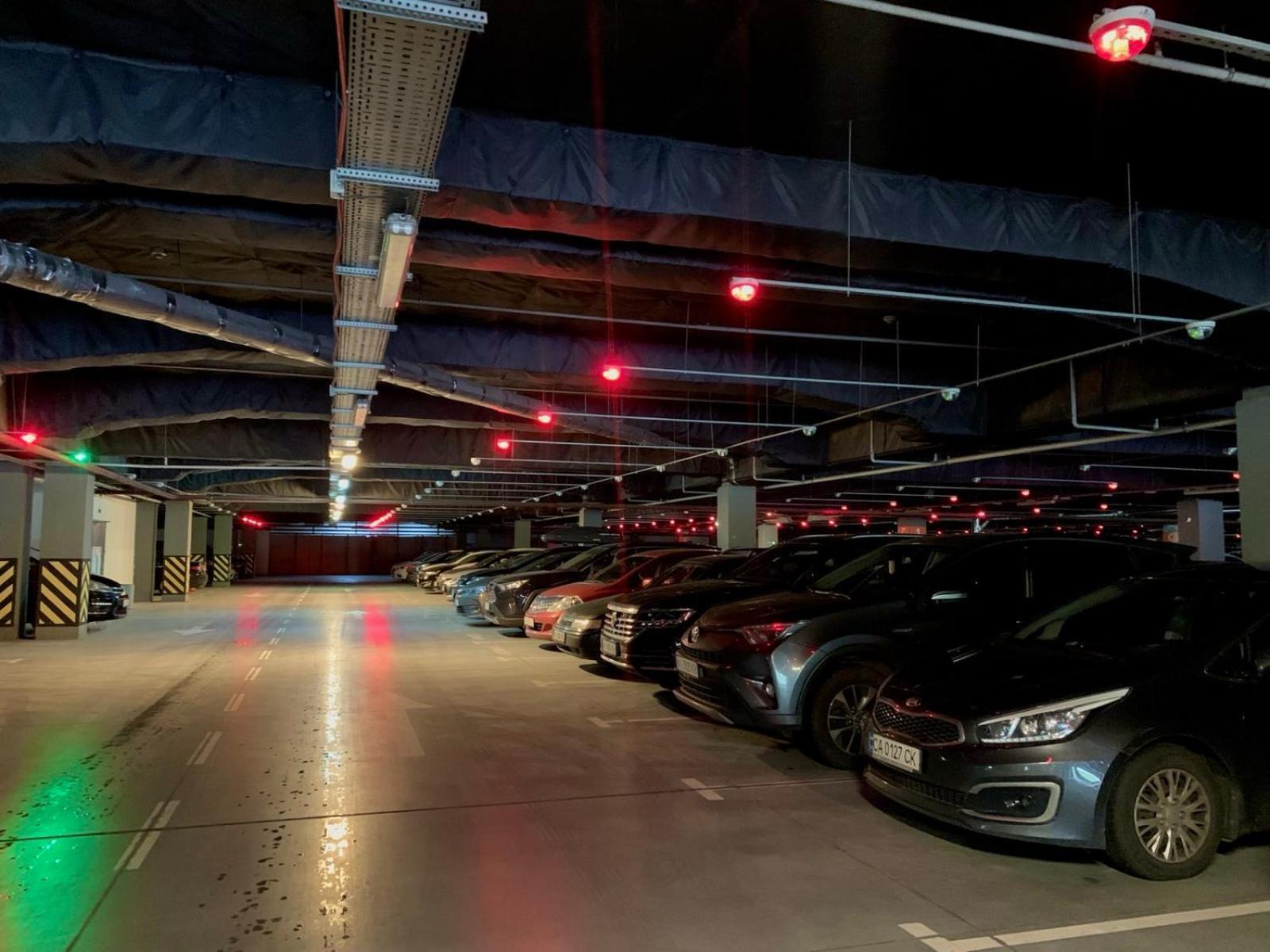 Ramada Encore Kiev Luaran gambar