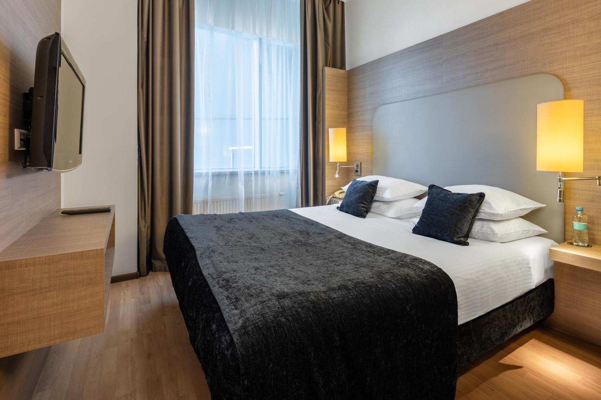 Ramada Encore Kiev Bilik gambar